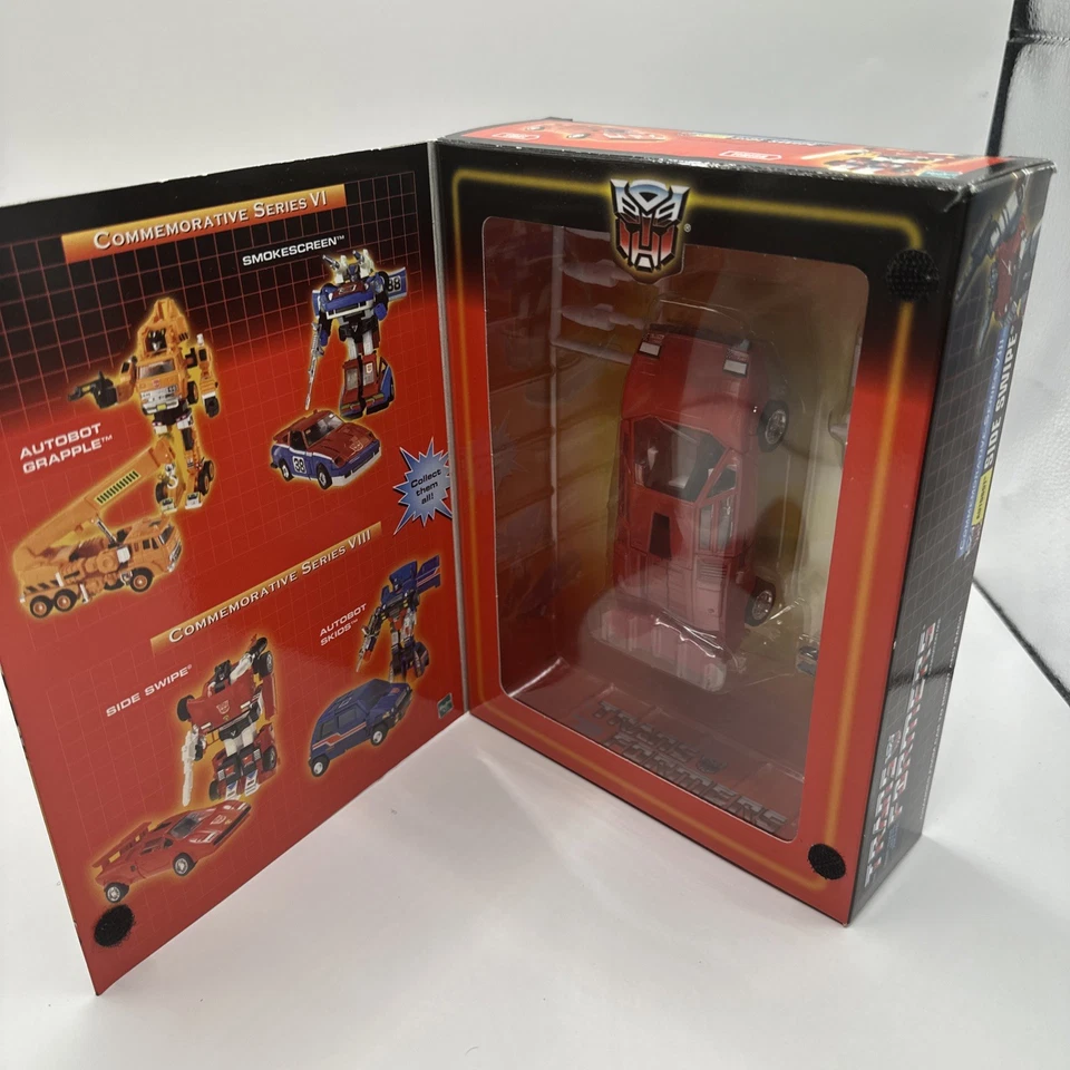 Transformers Hasbro G1 Reissue Sideswipe TRU Exclusive Commemorative Series VIII - Image 2 of 4