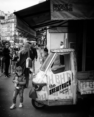 Fine Art Photography 5x7, 8x10, 11x14, 16x20 - Paris, France Street