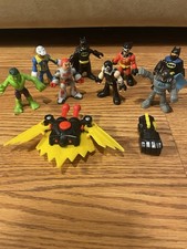 Lote de 8 estatuillas y accesorios de superhéroes Imaginext