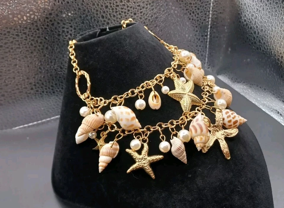 New Marked Betsey Johnson Beach Shell Pearl Goldtone Necklace - Image 2 of 4