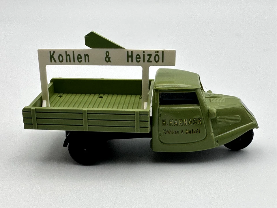 BUSCH TEMPO DREIRAD, KOHLENHANDLUNG, 1:87 HO SCALE, NIB - Image 4 of 4