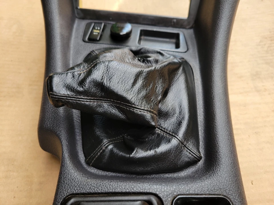 🚘 91-99 MITSUBISHI 3000GT STEALTH 5 velocidades palanca de cambios consola radio embellecedor  Foto 4 de 4