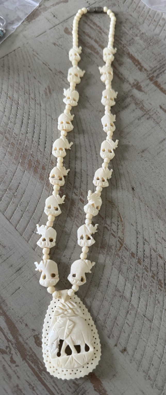 Vintage Carved Bovine Bone Elephant Necklace Tribal Safari Boho Jewelry African