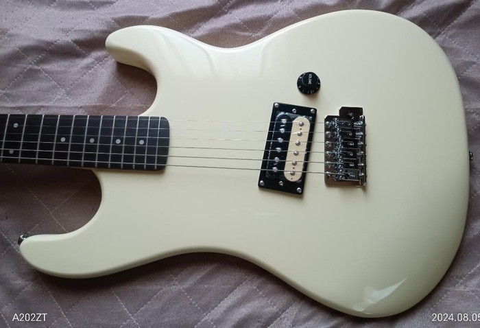 Electric Guitar Kramer Baretta Special White Indonesia S/N