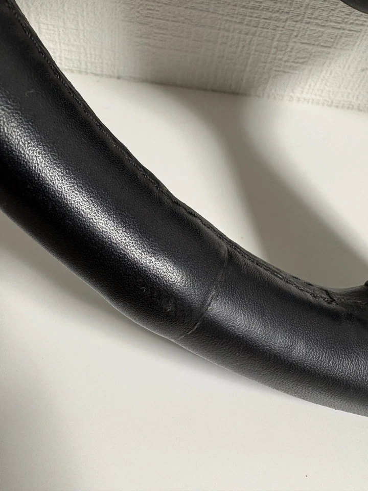 Nissan Skyline GT-R R32 BNR32 OEM Steering Wheel Geniune Zenki 1989-1993 JDM - image 4 of 4