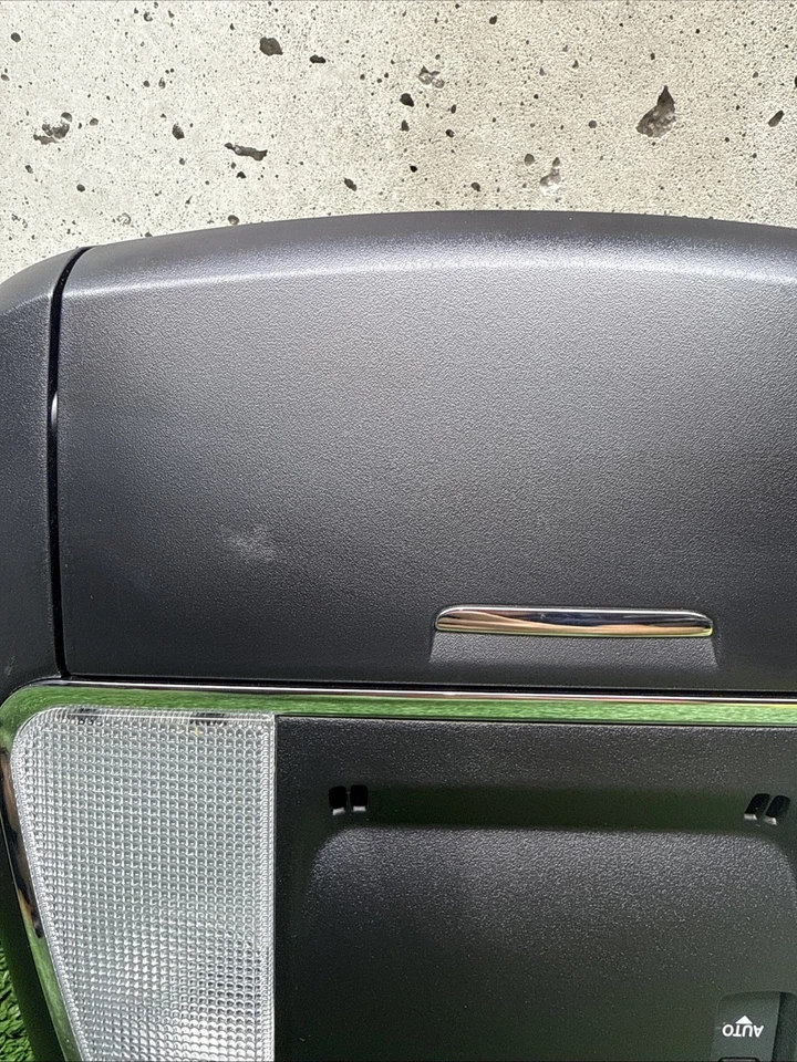 DODGE ЗАРЯДНОЕ УСТРОЙСТВО 2015-2023 КРЫША ВЕРХНЯЯ КОНСОЛЬ КУПОЛ свет Cubby стекла люк - Изображение 4 из 4