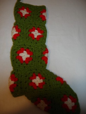VTG.18IN.HAND CROCHETED GRANNY SQ.CHRISTMAS STOCKING,GUC