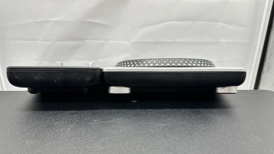 DJ Hero Wireless Turntable Controller for PS2, PS3 - Tested - NO DONGLE 8826 - Image 4 of 4