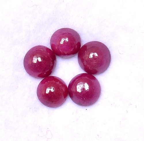 Natural Ruby Round Cabochon 5 mm Lot 05 Pcs 3.65 CTS Unheated Loose Gemstones - Picture 6 of 7
