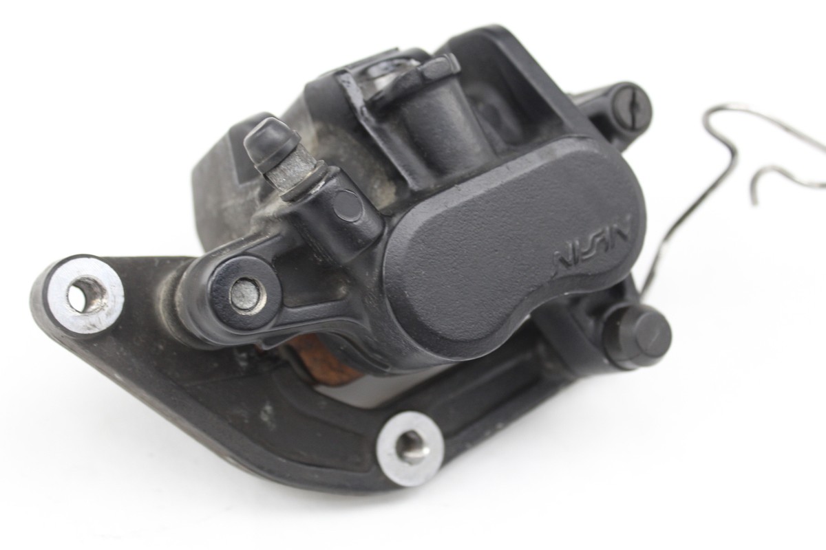 Triumph OEM Nissin RIGHT FRONT BRAKE CALIPER PADS, T2020540 | eBay