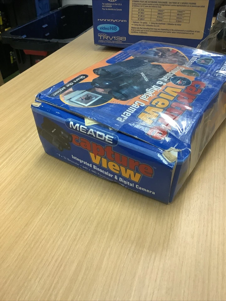 Meade Capture View 8 x 22 Integrated Binocular & Digital Camera - Image 4 of 4