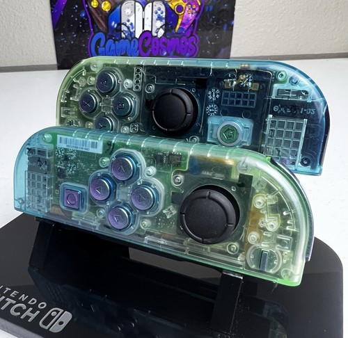 Two-Tone Glossy Gradient - Green & Blue - Custom Joycons for the Nintendo Switch - Picture 3 of 5