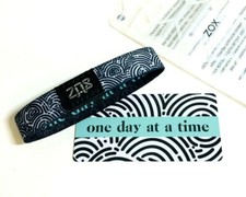 ZOX **ONE DAY AT A TIME** Silver Single med NIP Wristband w/Card 