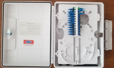 24port/core Fiber Distribution/Splice/Patch Box with lock - Waterproof IP65