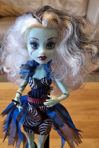 Monster High Freak Du Chic Frankie - Foto 5 di 5