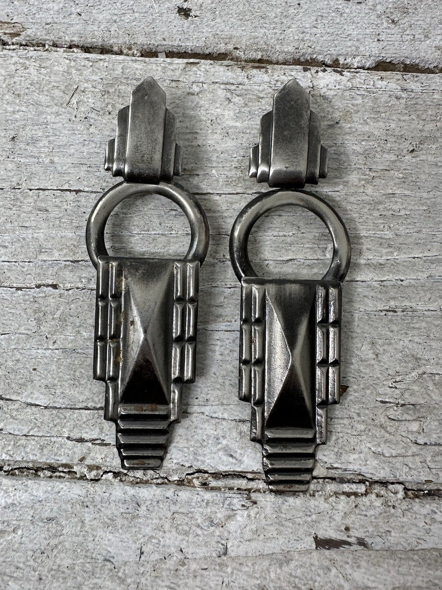 Vintage 70s Does Art Nouveaux Post Back Metal Earrings