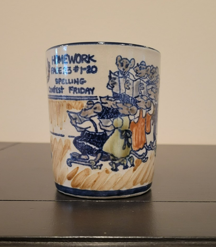 Louisville Stoneware Captain Spicer River Rat Teacher Cup/Pencil Holder