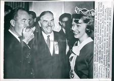 1964 Grand Rapids Michigan Hubert Humphrey Campaign Event Wirephoto 7x9