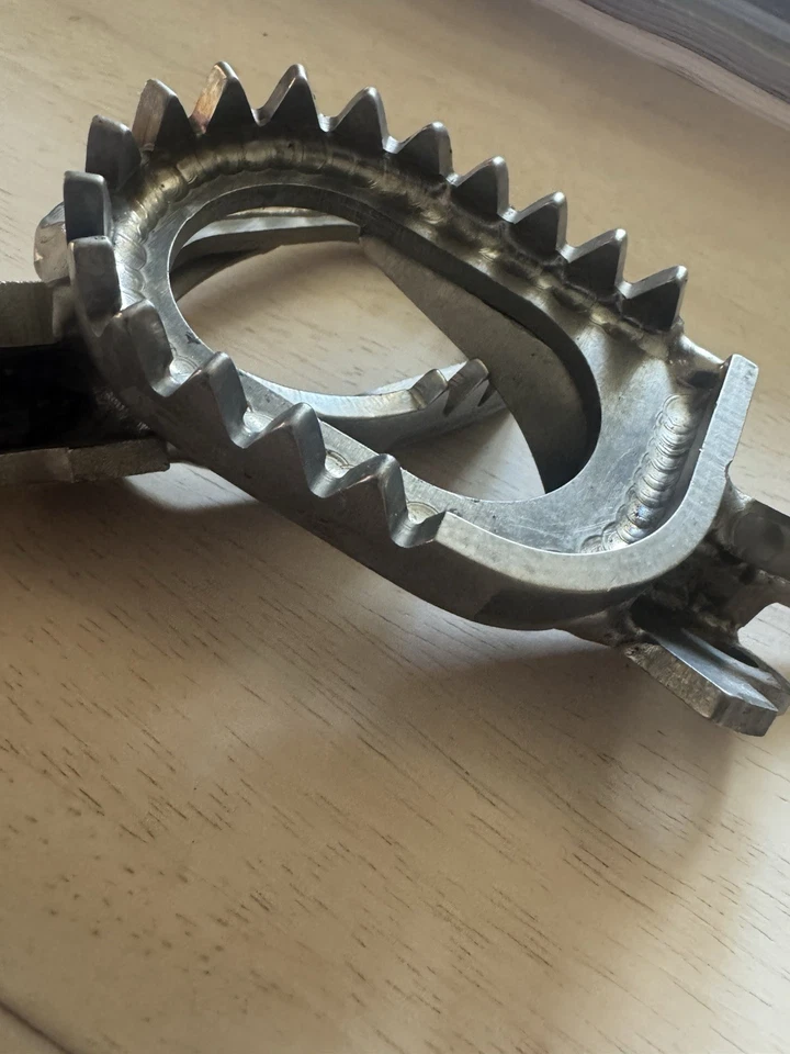 KXF 250 Titanium Pegs And Bolts 2024 motocross parts foot pegs mx  - Image 3 of 4