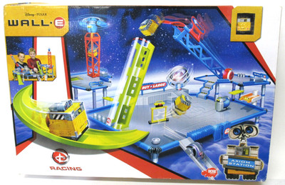 New In Open Box Dickie Toys Disney Racing Wall E Axiom Station
