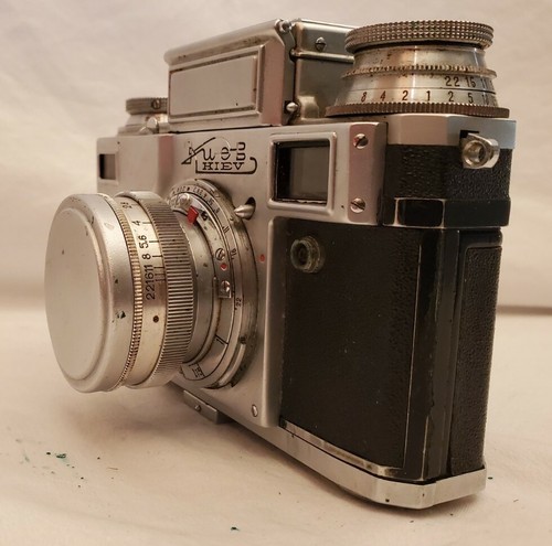 Vintage Kiev Arsenal: Kiev-4 Soviet Rangefinder Camera - Picture 2 of 11
