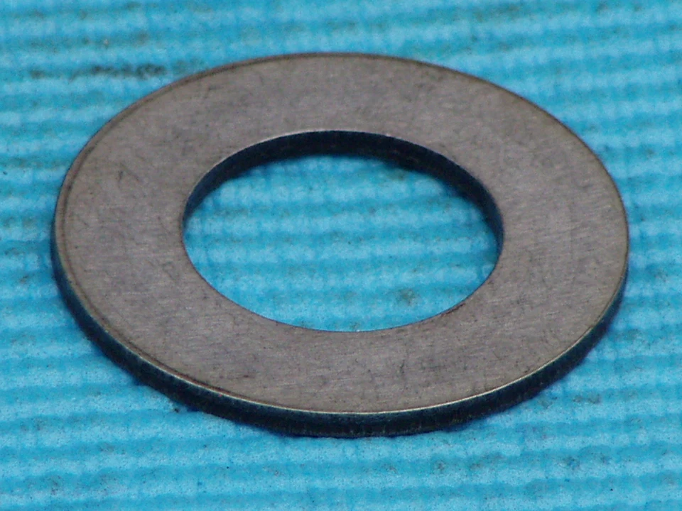 Espaciador embrague Kawasaki KZ750 KZ1100 KZ1000 KZ900 Z1 KZ650 KZ550 25,5x47x2,5 mm Foto 2 de 2