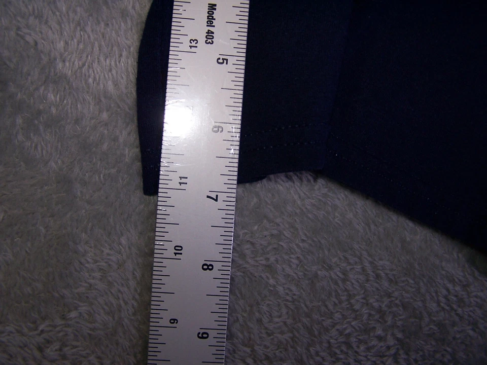 Fruit of the Loom Shorts Men's Size Medium 28X6 Black Pre-Owned - Image 4 of 4