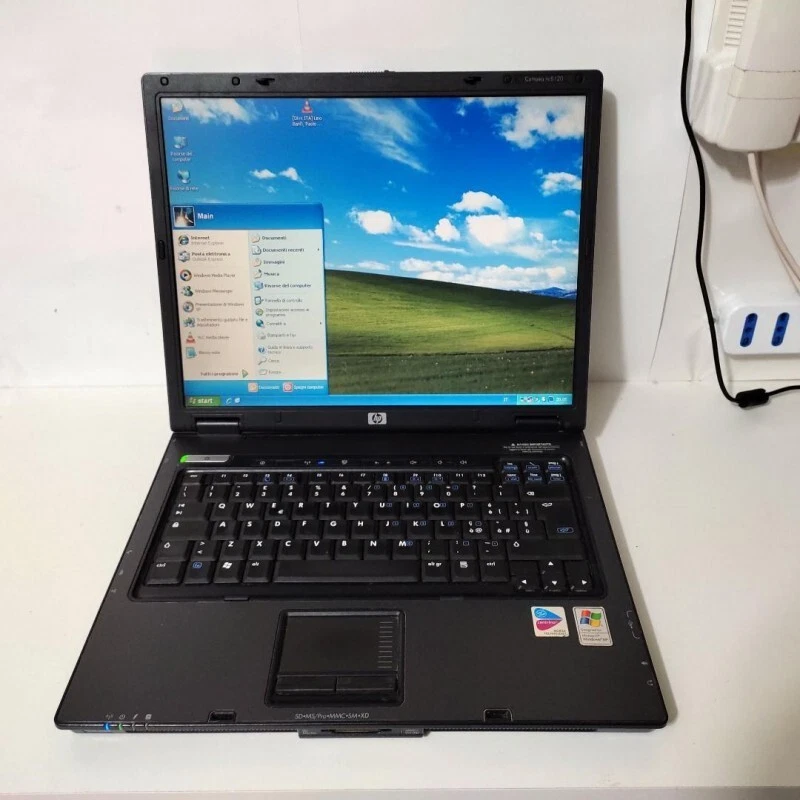 Notebook PC Portatile Windows XP GAMING PCMCIA Seriale Integrata Pentium M 21070 - Immagine 2 di 4