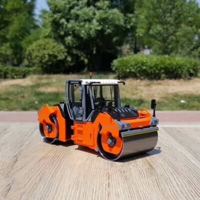 1/35 Hamm Wirtgen HD 148i VV Tandem Vibratory Roller Diecast Model