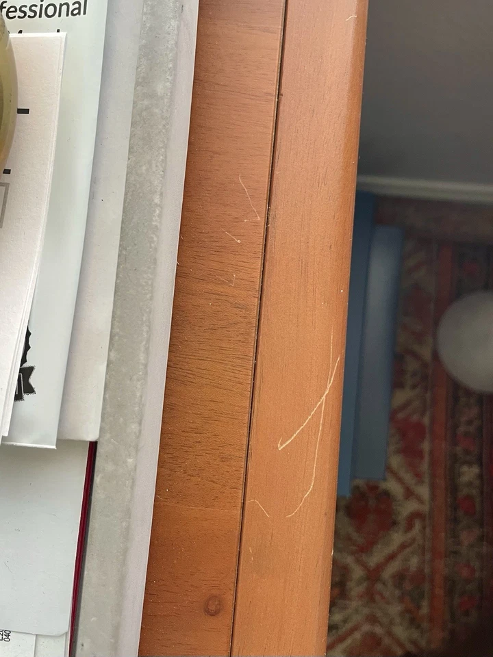 Gabinete de almacenamiento de ratán Credenza - Madera natural - 2 puertas con estantes Foto 4 de 4