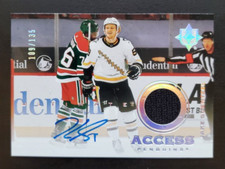 2020-21 UD Ultimate Collection Jake Guentzel Ultimate Access Patch Auto 109/135