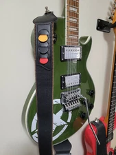 Bulldog - Black & Brown Guitar Strap & Cable -  Pockets for 3 Picks (included)