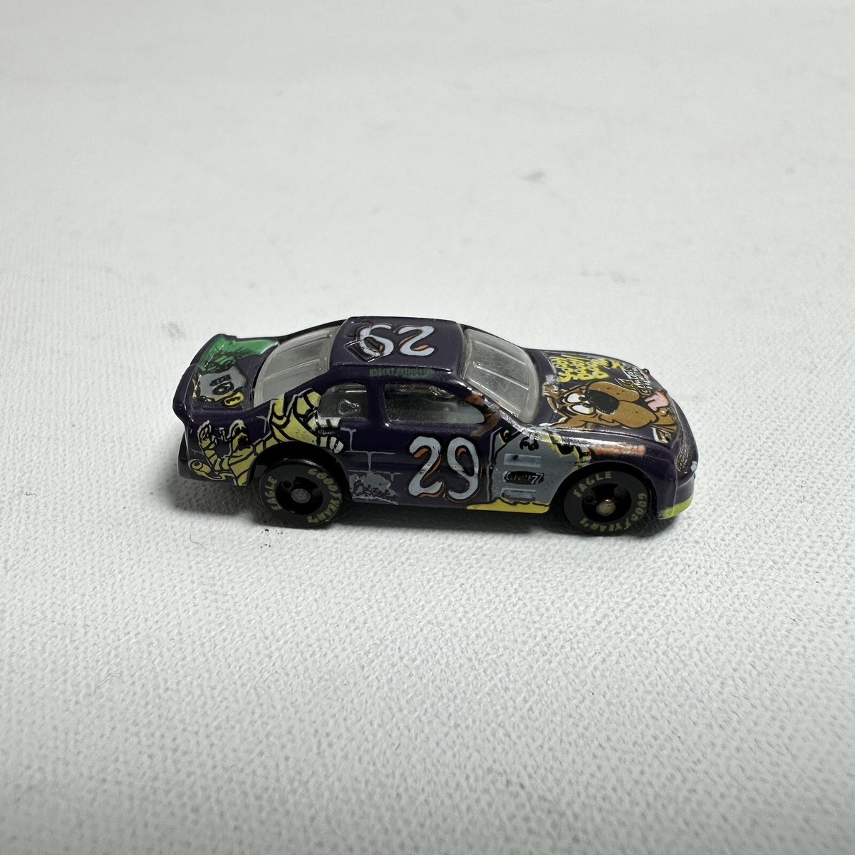 1996 Monte Carlo NASCAR #29 Racing Champions Scooby Doo Mini Micro