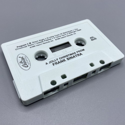 A Jolly Christmas From Frank Sinatra Cassette Tape Capitol Records 1985 VG+ - Picture 5 of 5