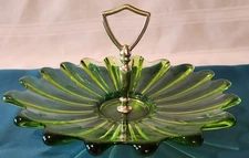 1960s Federal Glass Celestial Limelight Green Petal Flower Fruit Pedestal Dish