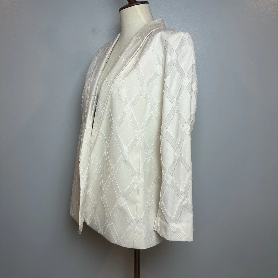 Blazer Chico’s Talla 0 (4) Texturizado Natural Crema Mezcla Algodón Bolsillos Frontales Abiertos Foto 3 de 4