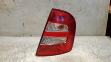 Heckleuchte Rücklicht Hinten Rechts 99-04 Schrägheck Skoda 6Y Fabia 1.4