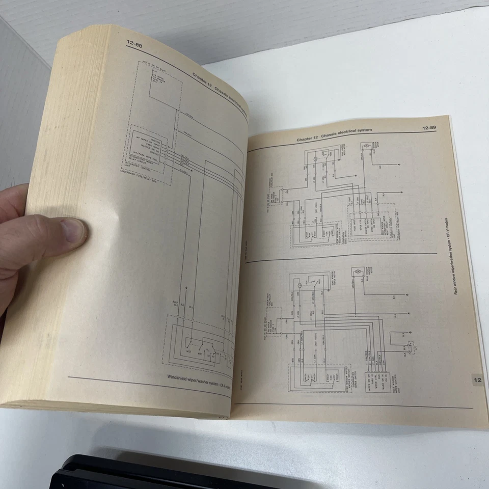 Honda Civic 96-00 CR-V 97-01 Acura Integra 94-00 Haynes manual de reparación automática 42025 Foto 4 de 4