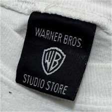 Warner Bros. Studio Store Bugs Bunny Holiday Graphic Long Sleeve White T-Shirt M