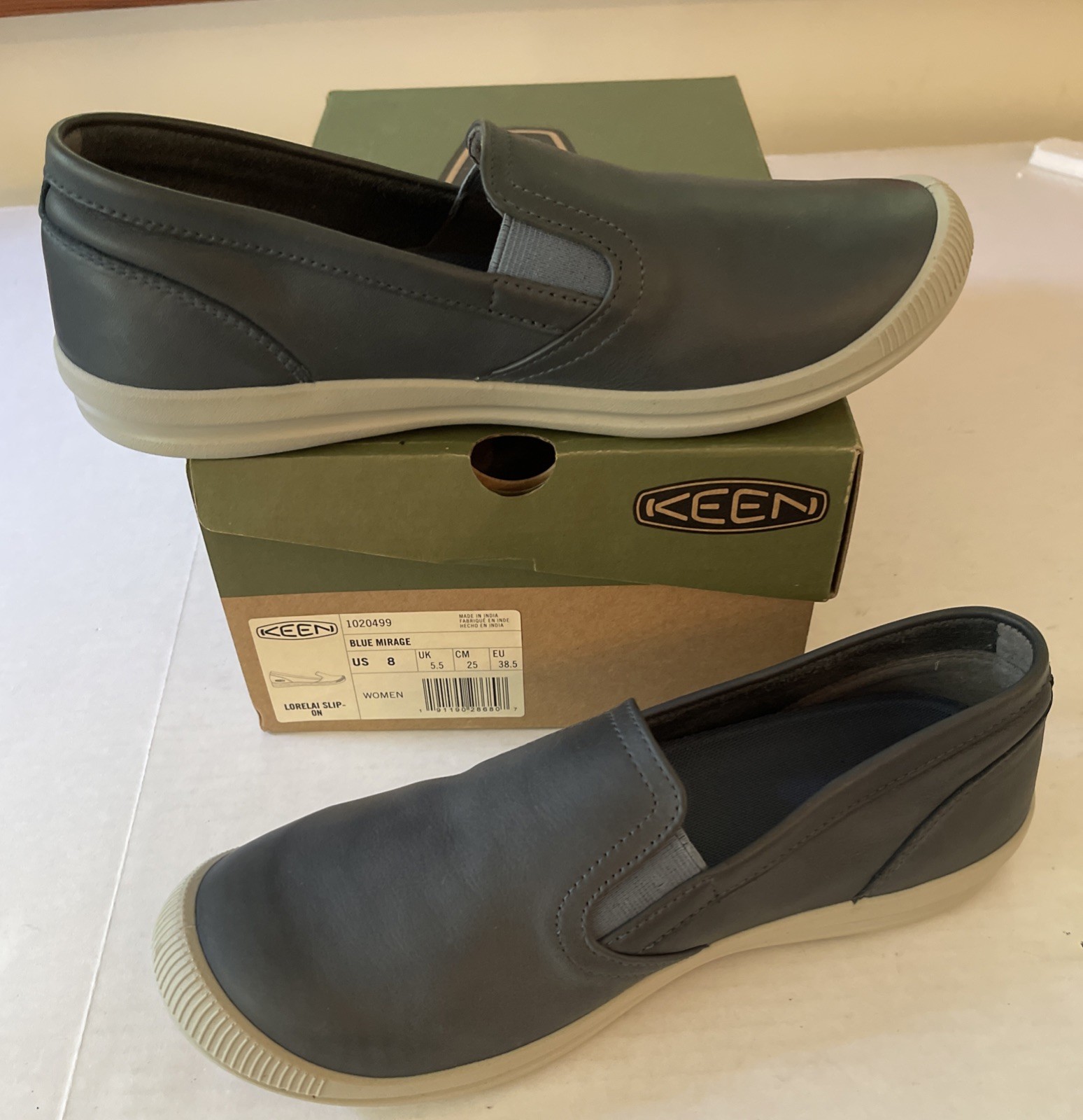 Scarpe slip on Keen Lorelai donna taglia 8 mocassini pelle blu Mirage 1020499 nuove