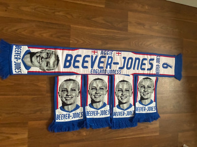 AGGIE BEEVER JONES ENGLAND LÖWINNEN DAS ORIGINAL HD SCHAL! 48 STUNDEN POST