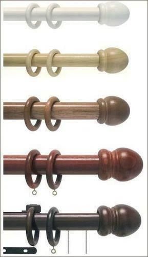 Bastoni e binari in legno per la casa