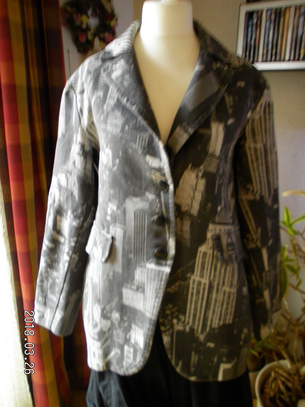 Bild 2 von 12