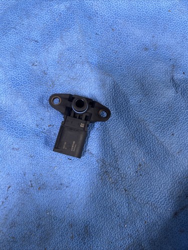 Genuine OEM BMW MAP Sensor 8657300 / A2C11574100 Electrical Component