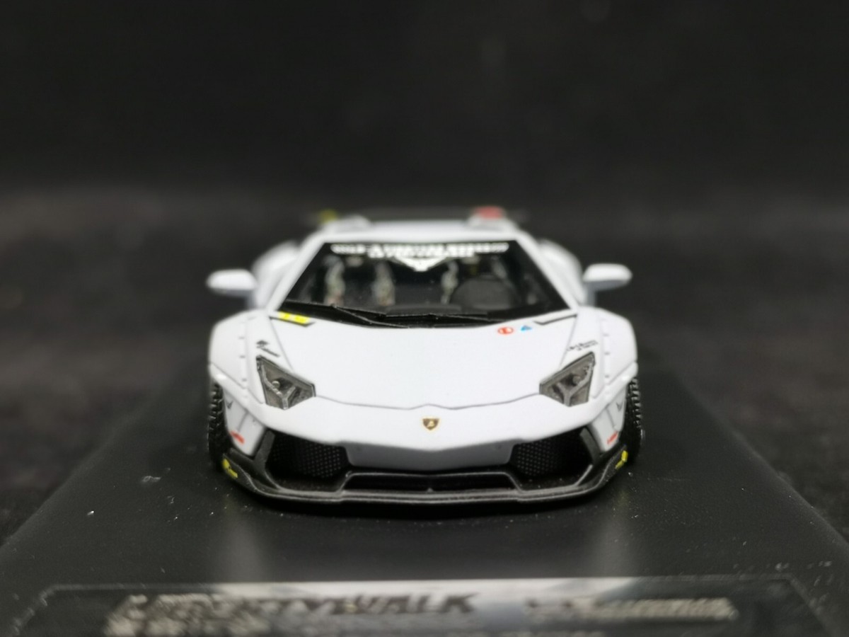 ミニカー 1/64 Liberty Walk Aventador 1:64 Liberty Walk LB works Lamborghini Aventador LP700-4