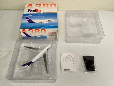 DRAGON WINGS FEDEX FEDERAL EXPRESS AIRBUS A380-800 1:400
