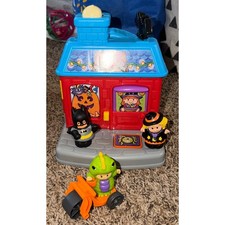 Fisher-Price Little People Halloween Trick or Treat Surprise House (Vintage)