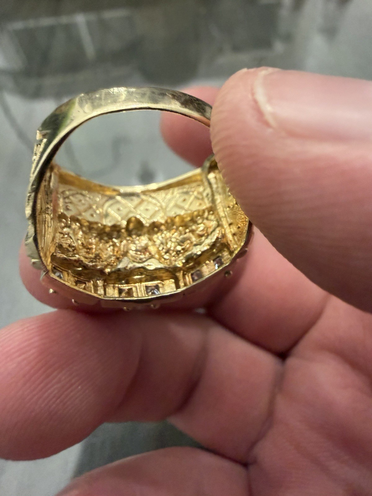 Solid 10k Two-Tone Gold Last Supper Ring Size 9.75 - image 6