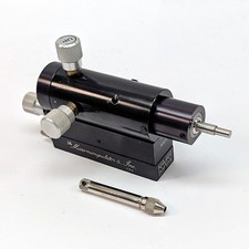Micromanipulator MM 450 XYZ Probe Positioner Vacuum Left w/Collet - Refurbished