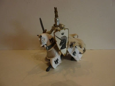 Figurine Chevalier Papo 2007 - Photo 1/3